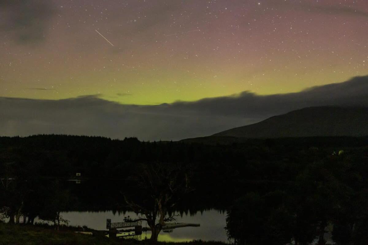 New Build Lodge With Stunning Views Of Loch Awe Hayfield  Esterno foto