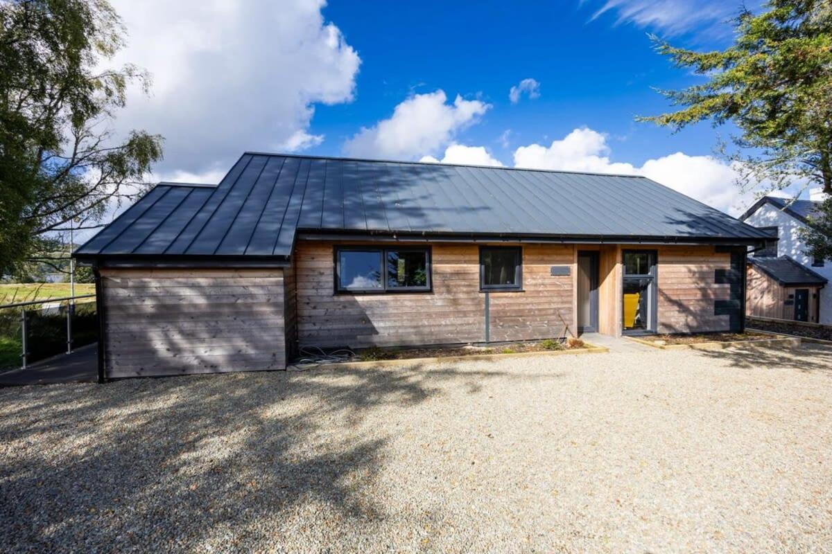 New Build Lodge With Stunning Views Of Loch Awe Hayfield  Esterno foto
