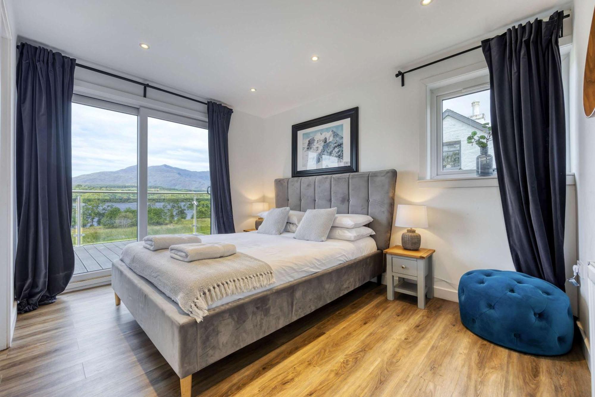 New Build Lodge With Stunning Views Of Loch Awe Hayfield  Esterno foto